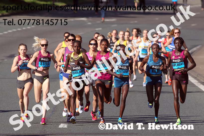 Soon after the start of the womens 2014 BUPA Great North Run. Photo: David T. Hewitson/Sports for All Pics
